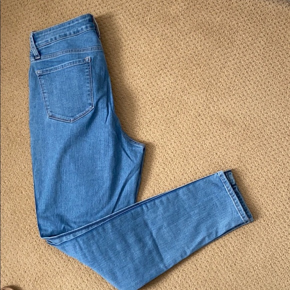 Martha Stewart Blue Jeans - Picture 2 of 7